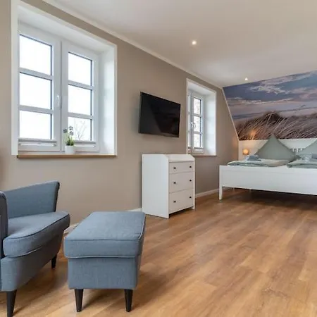 Doppelhaushaelfte In Karolinenkoog, Cleaning Included بيت للعطل *
